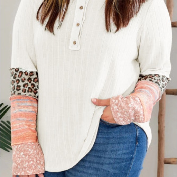 New - Ribbed Patchwork Henley. 🤩 Plus + - Picture 1 of 2